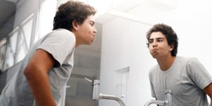 para qué sirve la clorhexidina