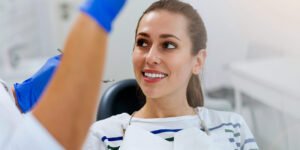 como blanquear los dientes sin dañarlos